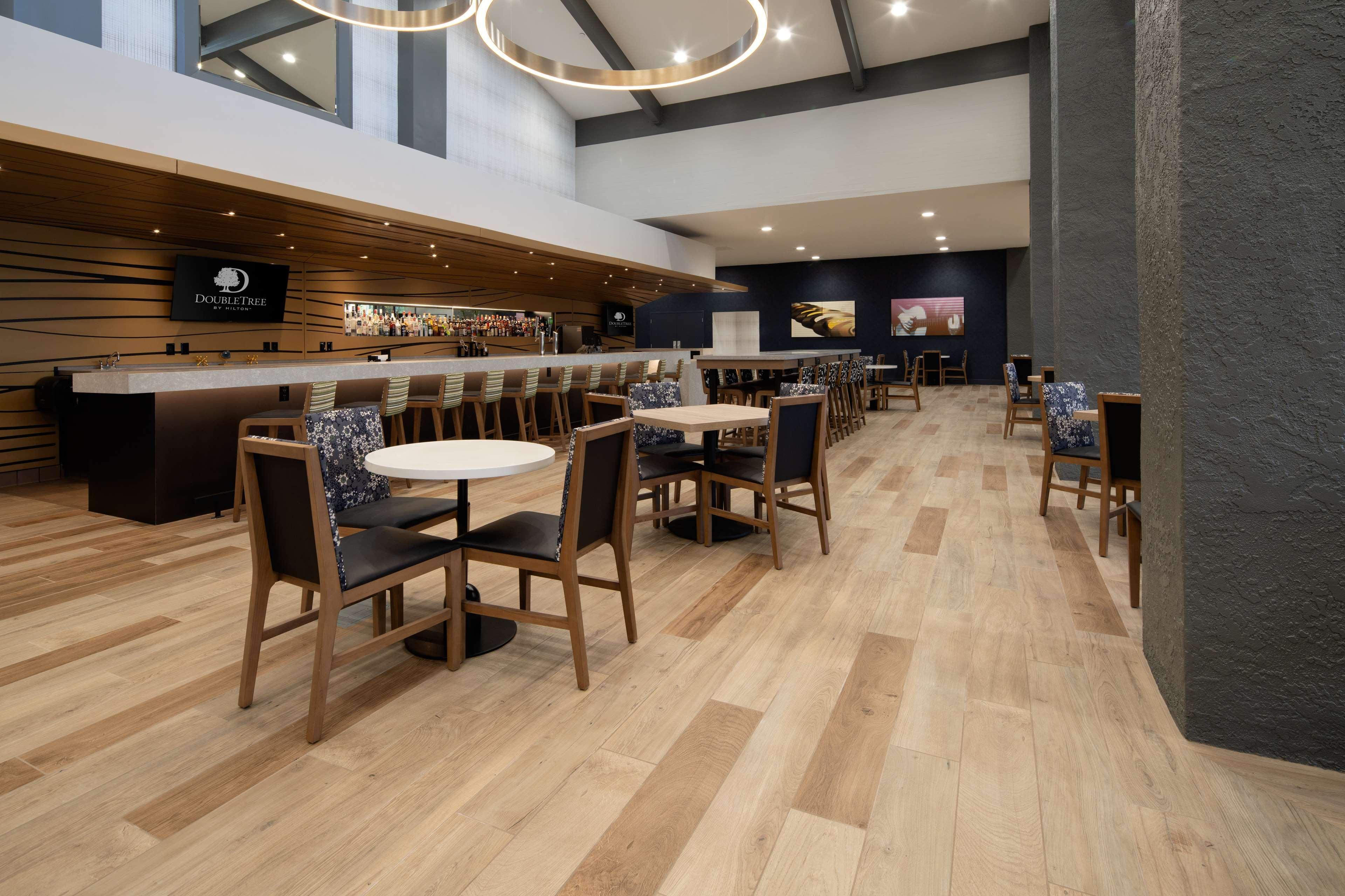 贝克斯菲尔德逸林酒店 外观 照片